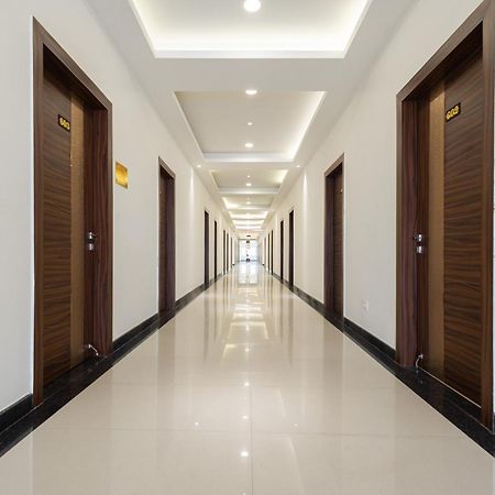 Maryada Maitri Resort -100 Rooms & 3 Banquets Силигури Екстериор снимка