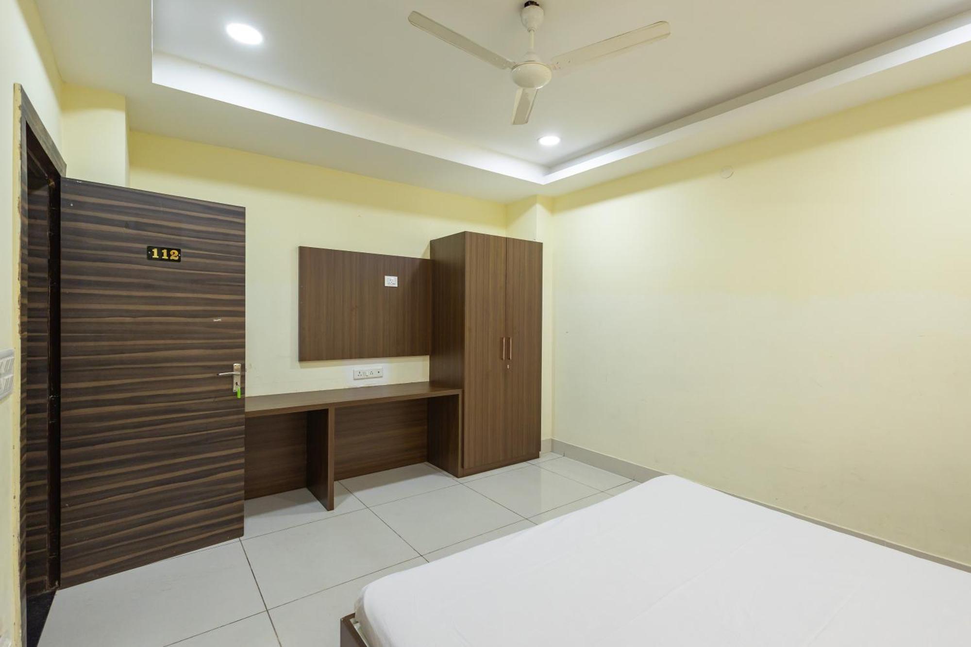 Maryada Maitri Resort -100 Rooms & 3 Banquets Силигури Екстериор снимка